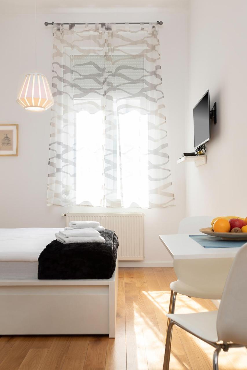 Modern Studio Near Park Zrinjevac And Main Square زغرب المظهر الخارجي الصورة